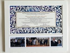 Customized honoree gift