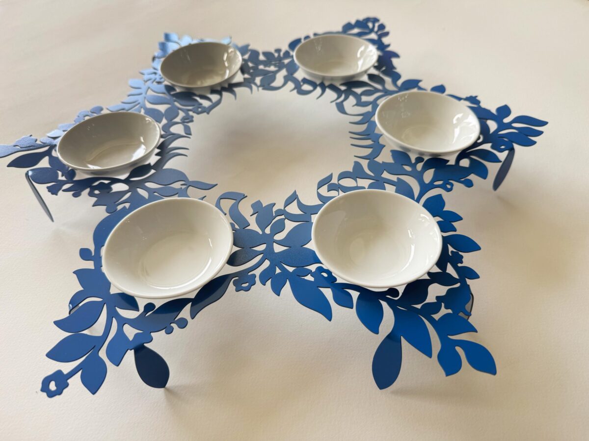 Star of David unique Seder Plate for Passover detail